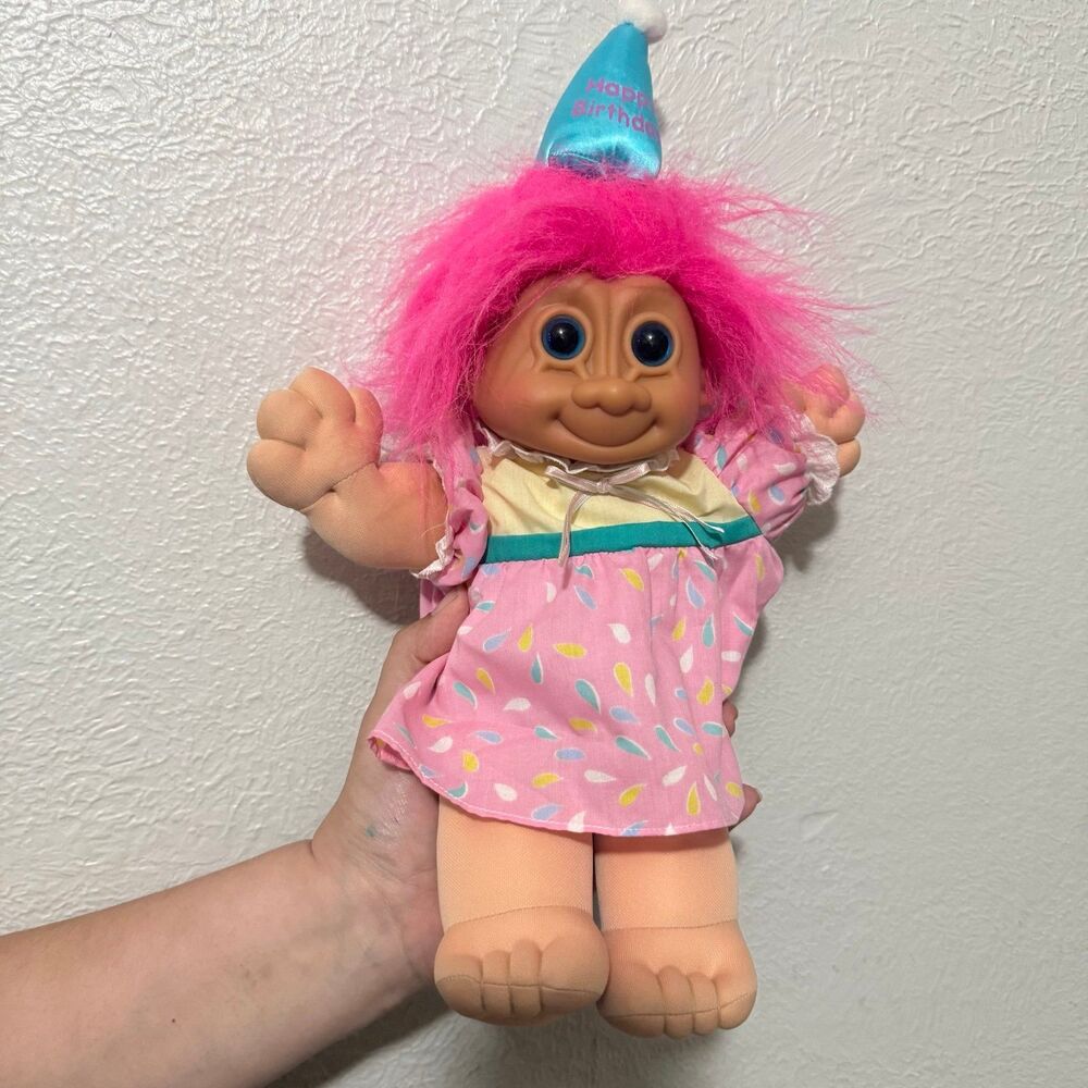 Vintage  Troll Russ happy birthday hat